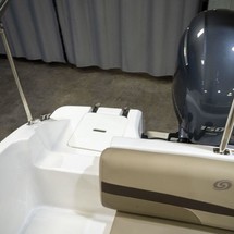 Hurricane 188 sport sundeck