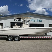 Boston Whaler 270 Dauntless