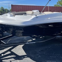 Hurricane 188 sport sundeck