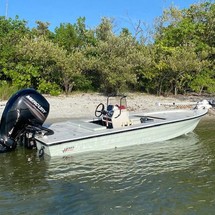 Hewes 16.9 redfisher