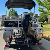 Sun Tracker Bass Buggy 18 DLX