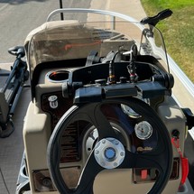 Sun Tracker Bass Buggy 18 DLX