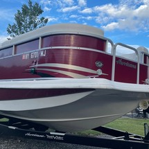 Hurricane fundeck 232