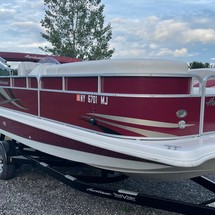 Hurricane fundeck 232