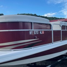 Hurricane fundeck 232