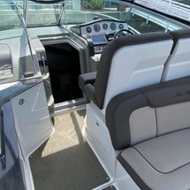 Sea Ray 330 Sundancer