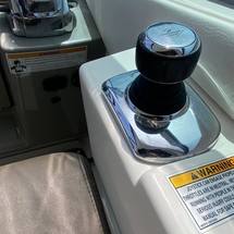 Sea Ray 330 Sundancer