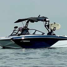 Super Air Nautique G23