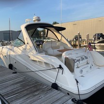 Sea Ray 330 Sundancer