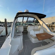 Sea Ray 330 Sundancer