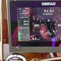 Sea Ray 330 Sundancer