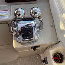 Sea Ray 330 Sundancer