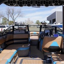 Malibu Wakesetter 23 LSV