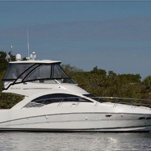 Sea Ray 47 Sedan Bridge