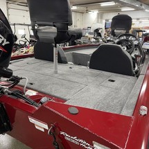 Tracker Pro Team 175 TXW