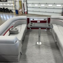 Bennington 24 sbrx