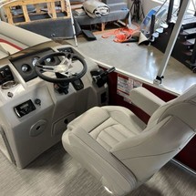 Bennington 24 sbrx
