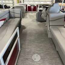 Bennington 24 sbrx