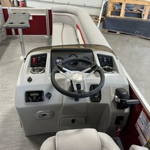 Bennington 24 sbrx
