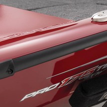 Tracker Pro Team 175 TXW