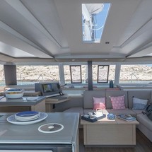 Fountaine Pajot Astréa 42