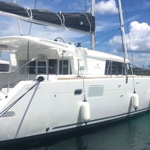 Lagoon 450 F