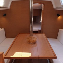 Jeanneau Sun Odyssey 319