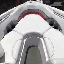 Super Air Nautique 210