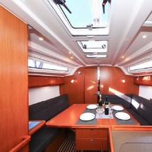 Bavaria 37 Cruiser