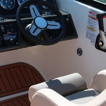 Bayliner VR6 BOWRIDER