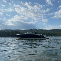 Cobalt R7 Surf