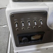 Hurricane 201 sundeck sport