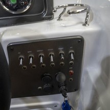 Hurricane 201 sundeck sport