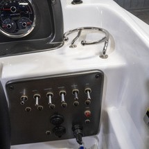 Hurricane 201 sundeck sport