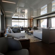 Custom Line Navetta 37