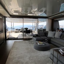 Custom Line Navetta 37