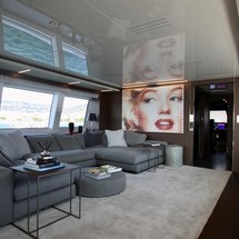 Custom Line Navetta 37