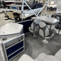 Bennington 24 sbrx