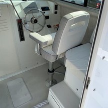 Parker 2520 XL Sport Cabin