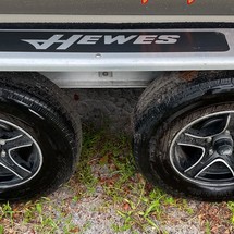 Hewes 16.9 redfisher