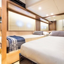 Absolute Navetta 52