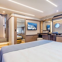 Absolute Navetta 52