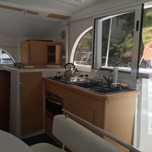 Lagoon 380 S2