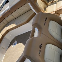 Sea Ray 350 SLX