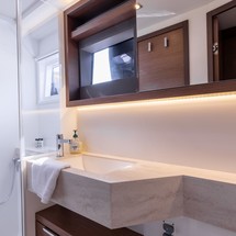 Lagoon 50
