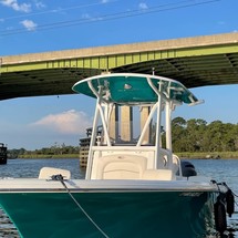 Sea Ray hunt ultra 211