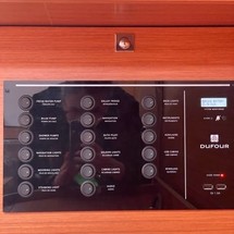 Dufour 390