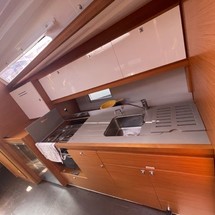 Dufour 390