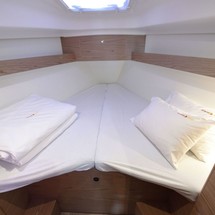 Elan Impression 35