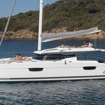 Fountaine Pajot Saona 47